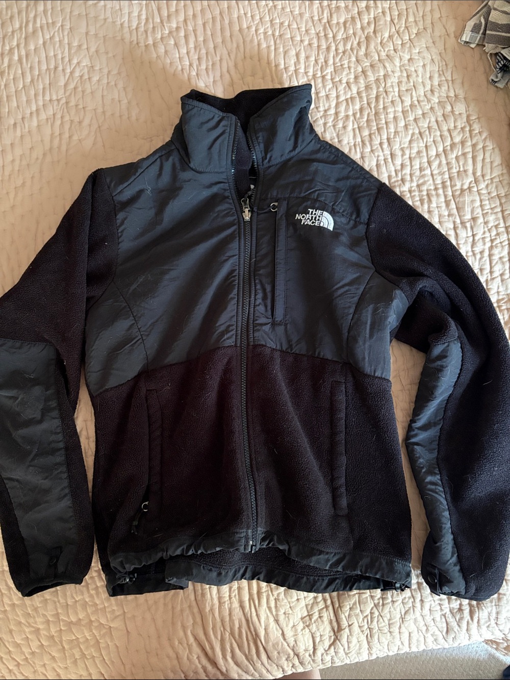 The North Face Denali Black Lightweight Fleece Jacket - Full Zip